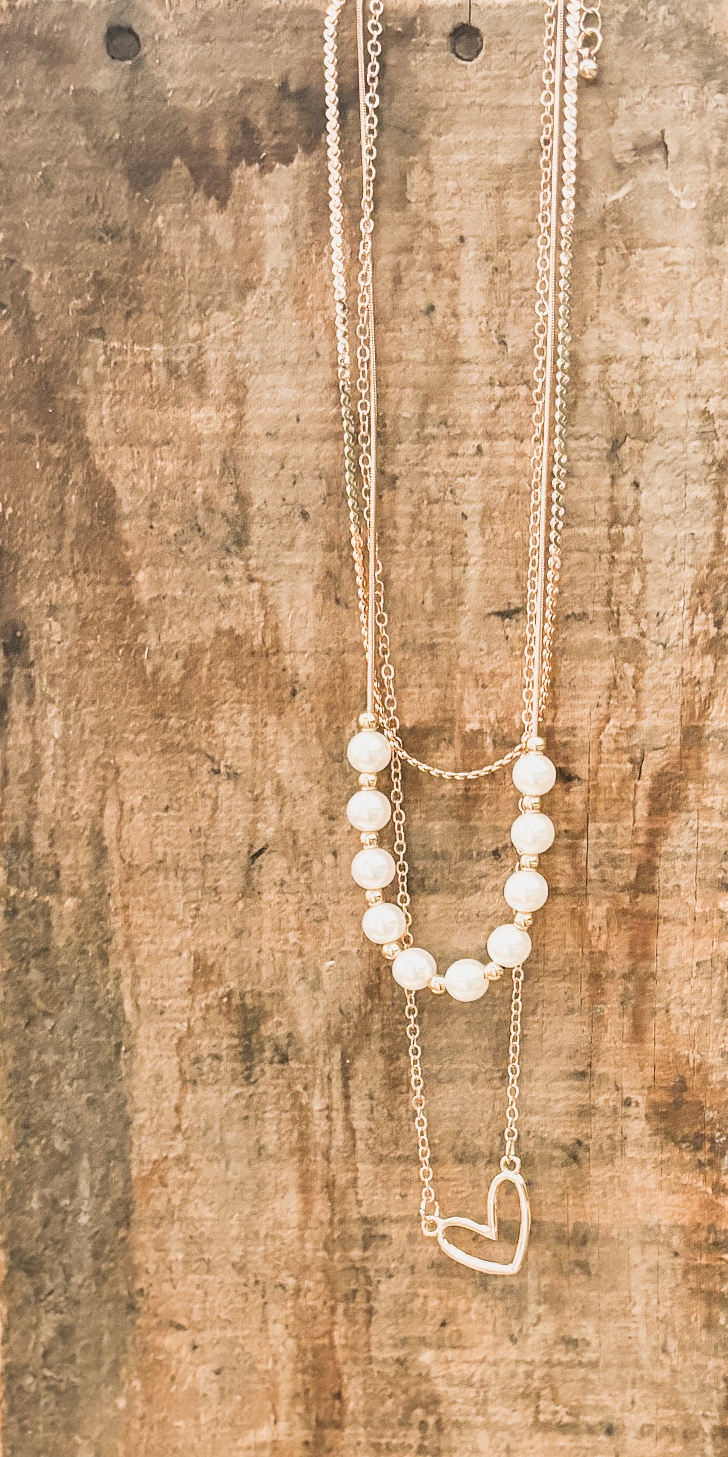 Beautiful Gold and Pearl Heart Necklace